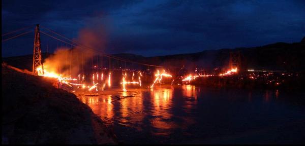 Dewey Bridge Fire